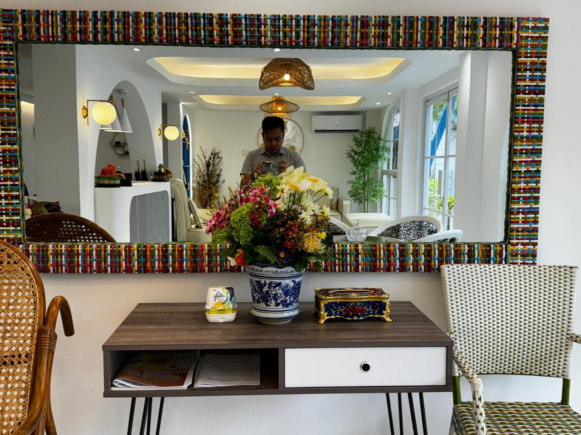 Bernese Resort Hotel Powered By Cocotel Ligao Экстерьер фото