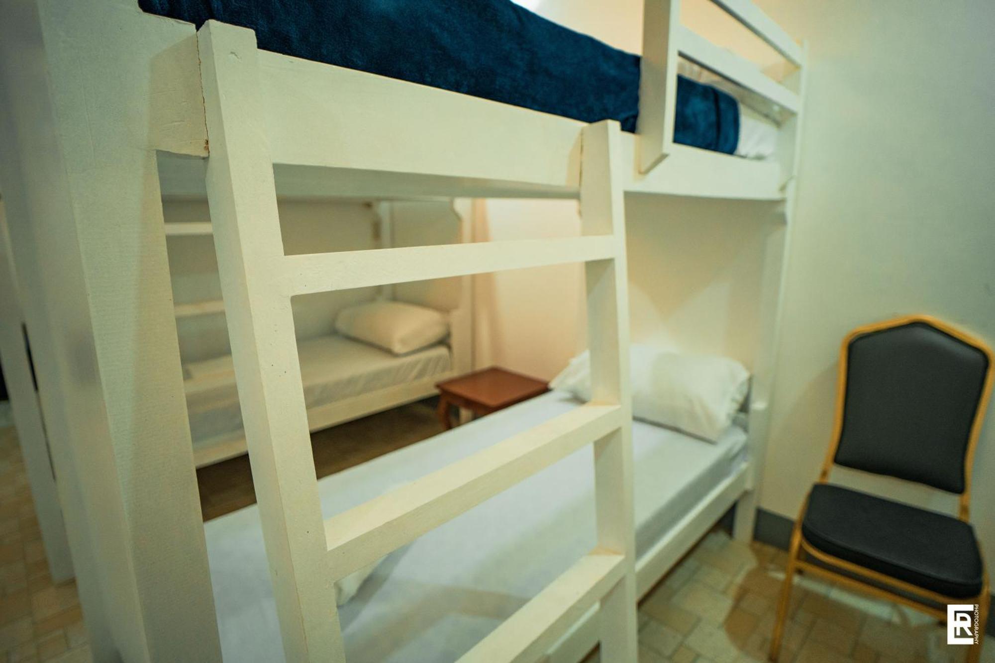 Bernese Resort Hotel Powered By Cocotel Ligao Номер фото