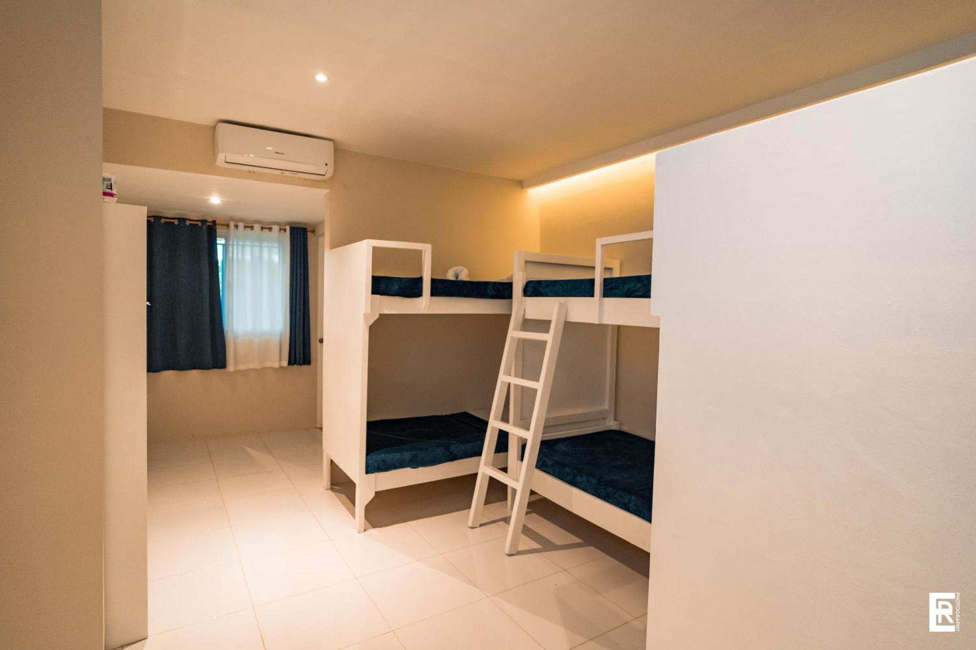 Bernese Resort Hotel Powered By Cocotel Ligao Номер фото