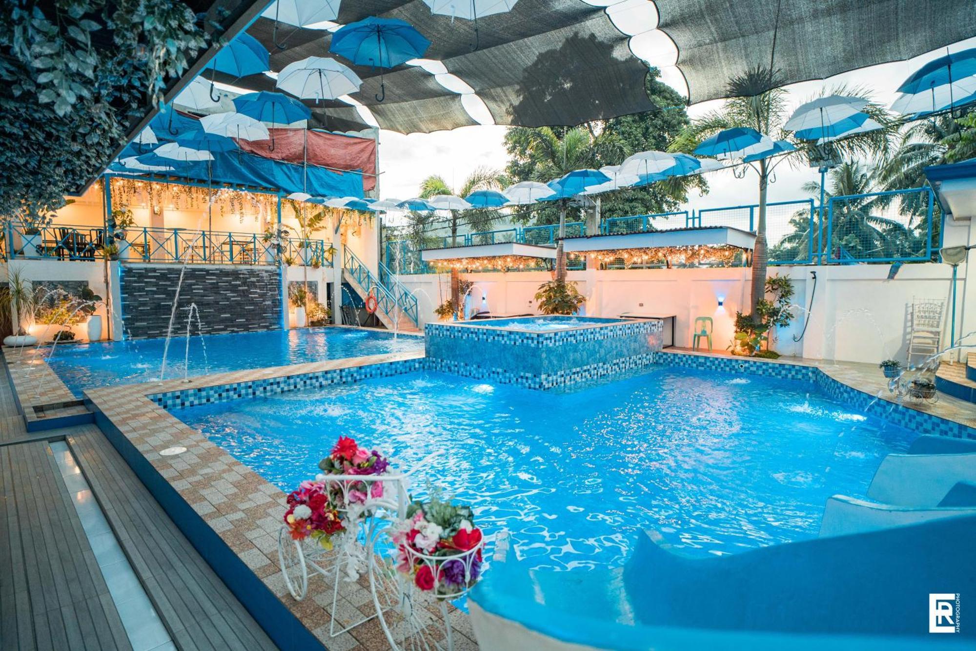 Bernese Resort Hotel Powered By Cocotel Ligao Экстерьер фото